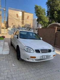 سيارة لكنزا  2000 جاهزه تبريد كهربائيات حداديه مكينه 2000 حاويه السعر ...