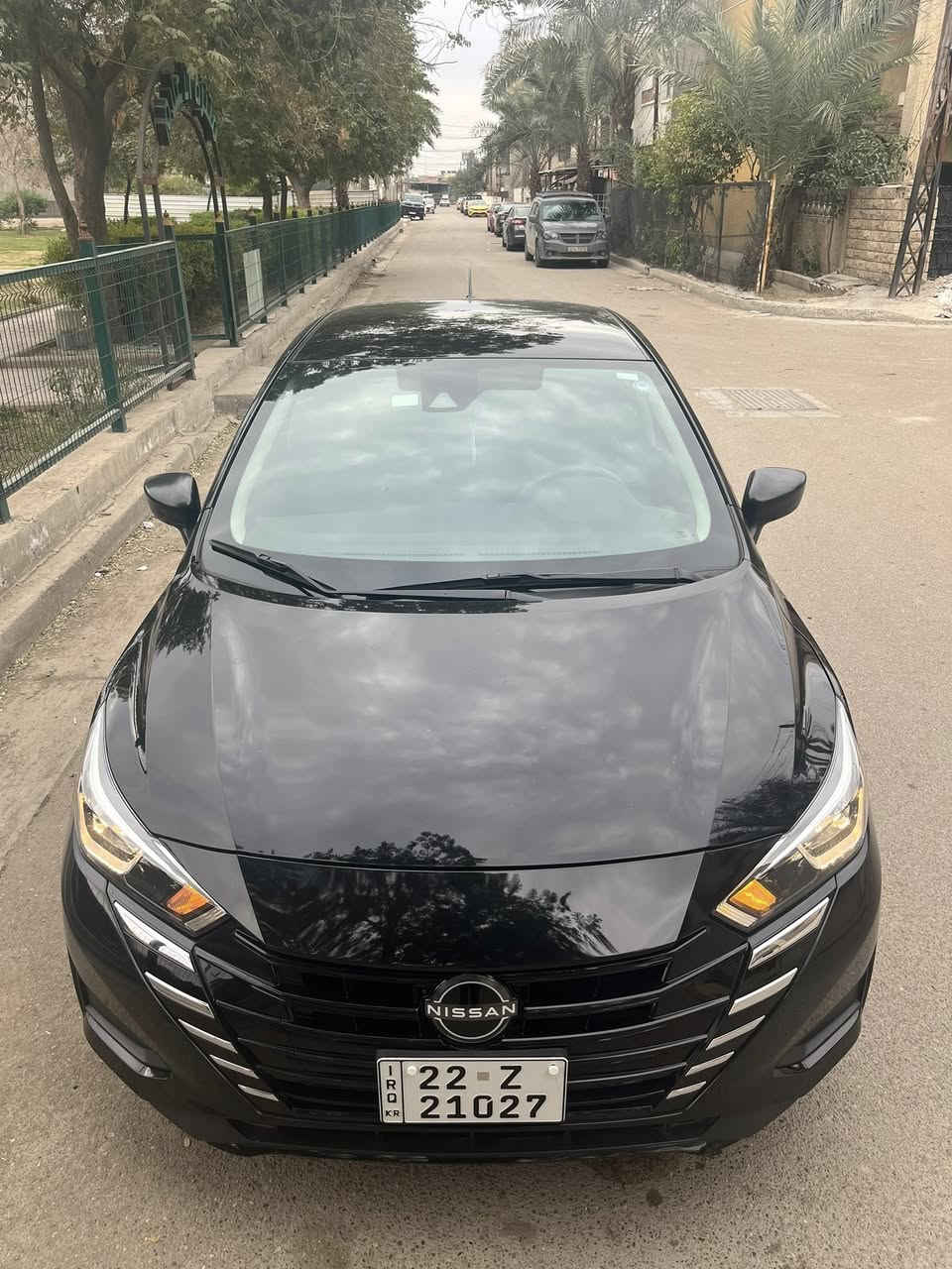 Nissan Versa
الموديل :2023 
المحرك:1.6L
الارقام: اربيل باسمي ترقيم جديد 
العداد:13 الف 
الموصفات🔻
رادار امامي - مانع اصطدام -تحكم ستيرن جهتين - تحديد مسار-مثبت سرعه-شاشه كبيره-كاميرا خلفيه -منافذ شحن امامي خلفي -نقطه عمياء -مانع انزلاق -جام اوتو 
الحادث🔻
(جاملغ خلفي فقط بدون دواخل بدون ايرباك) 
باقي السياره مكفول من كلشي ومابيها اي نقص 
السعر: 138 وبيها مجال بسيط جداً 
للاستفسار:‭0773 673 5478
