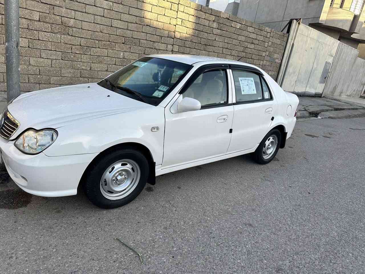 سلام عليكم سياره سيكي 2013 رقم بغداد مشروع وطني شرعيها بالموصل مصبوغه حزام جماليه بدون حادث *********** السعر 45
***********
