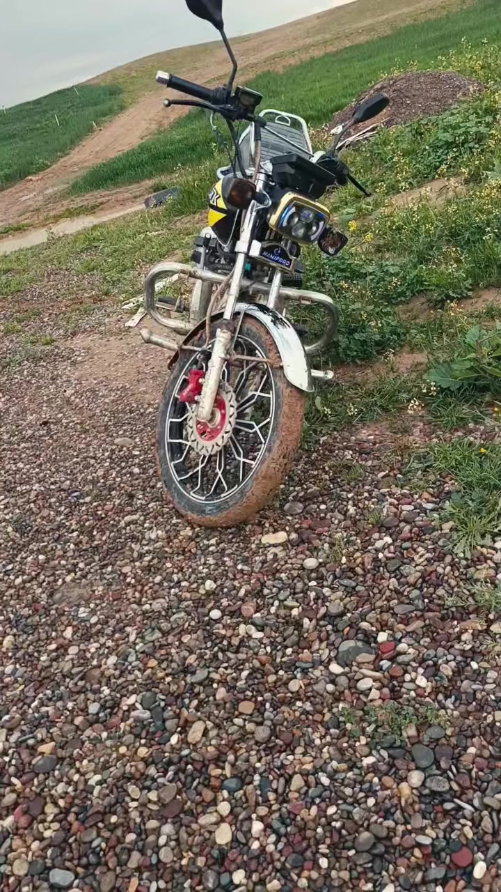 السلام عليكم
24
موطور سونك باب أول وزن ثقيل 
تشغيل عن بعد 
محرك 150 شرط ما مفتوح 
سعر 650.....
ويرهم مراوس


**إذا كنت صاحب هذا الإعلان وتريد حذفه لأي سبب، رجاءا أرسل رسالة إلى الدعم الفني**