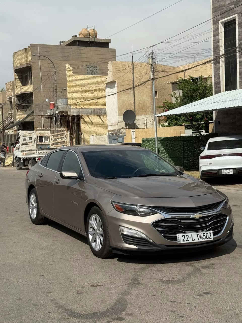 السلام عليكم
ماليبو 23 LT

ماشيه 32 مايل

صور الحادث موجودة 

رقم الشاصي يمك

هزه سنويه جديده

السيارة رقم اربيل الجديد 

مكان السياره بغداد الاعظميه

للاستفسار ***********
