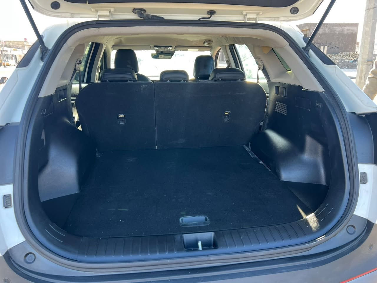 ياالله
السلام عليكم سبورتج 2026  EX هايبرد  وارد  كوري 

حجم المكينه : 1600 تيوبو + نظام هايبرد     

             ماشيه :  ميل   

           الايرباك : دركه فقط 

الضرر : صبغ جاملغ وباب يمنه فقط 

 

           

#المواصفات

1. شاشه كبيره

2. بصمه

3. شحن وايرليس

 

5. كامرا

6. رادارات جانبيه

7. رادار امامي

8. لايتات لد 

9. بكلايت لد 

10. كشنات جلد ابيض

11.هيترات بالكشنات

تبريد كشنات

12. ويل كب 

13.اشاير بالمري

14.كيجات دجيتل 

15. قطعتين تبريد 

16. تبريد بيانو 

17. تحكم 

18. نظام سبورت ايكو عادي

 

20.ايقاف ذاتي اوتو ستوب

21.حساسات خلفيه

22. اوتو هولد 

23. نظام منحدرات 

24. كشن السايق كهرباء

فول موصفات معدا الفتحة

 

السعر : الطلب في التعليقات سيأتي إليك مباشرة

تفاصيل اكثر هذا رقمي *********** تحياتي 

مكاني ميسان
