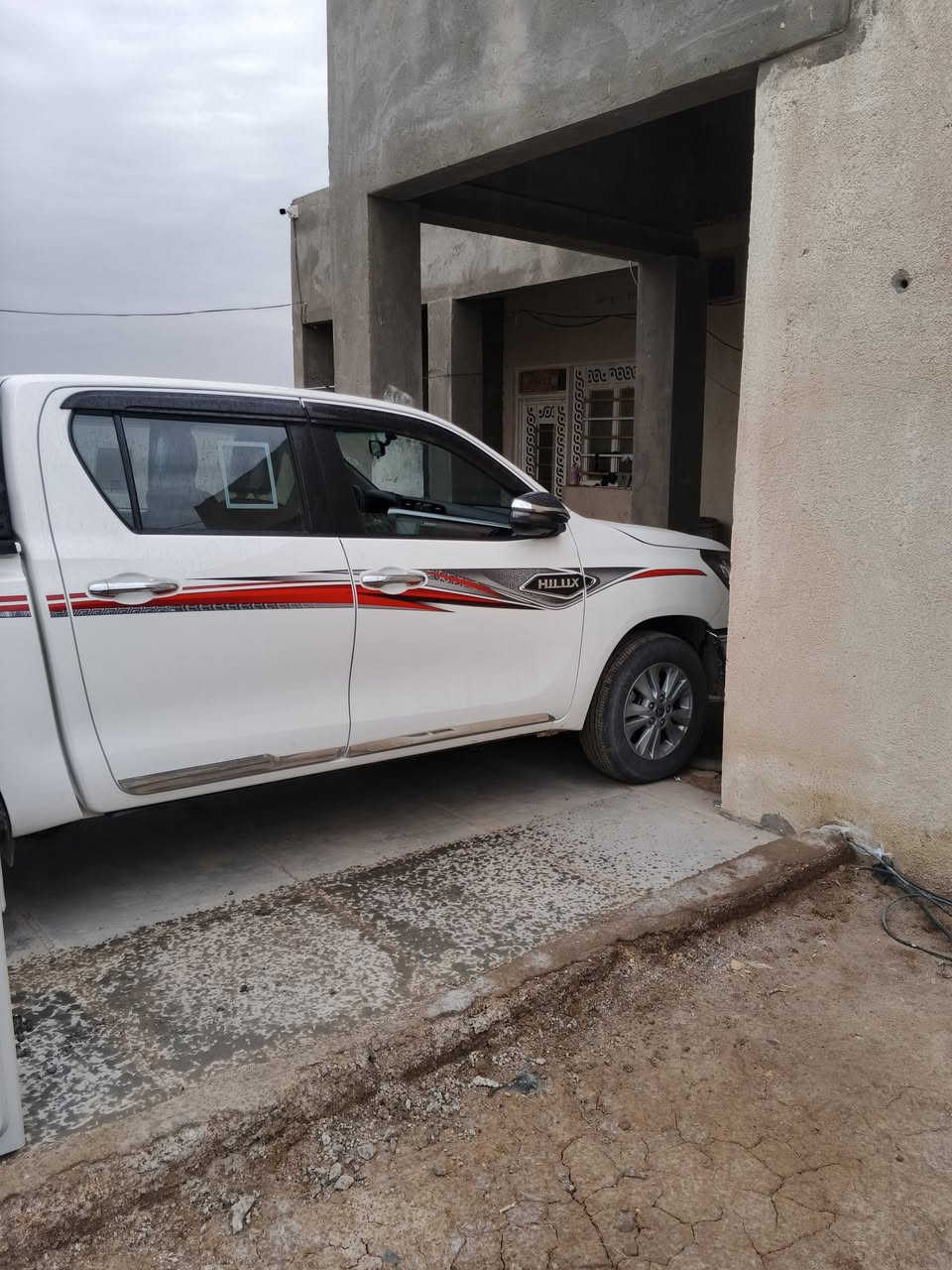 فلاونزه البيع موديل 24 رقم ربيل وكاله بسمي ماشيه 36 الف سعر 3 شدات مكاني بالعمارة ***********
