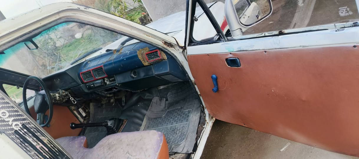 سلام عليكم بيكم للبيع محرك كروسيده سعر  35
الاتصال ***********
