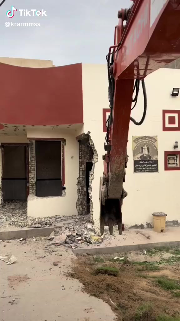 ‏‪***********‬‏
