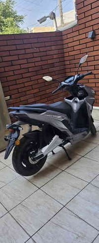 دراجة شحن للبيع ٧٠ كيلو متر وثلاث سرعات للبيع بدون عطل شرط الفحص بعدها...