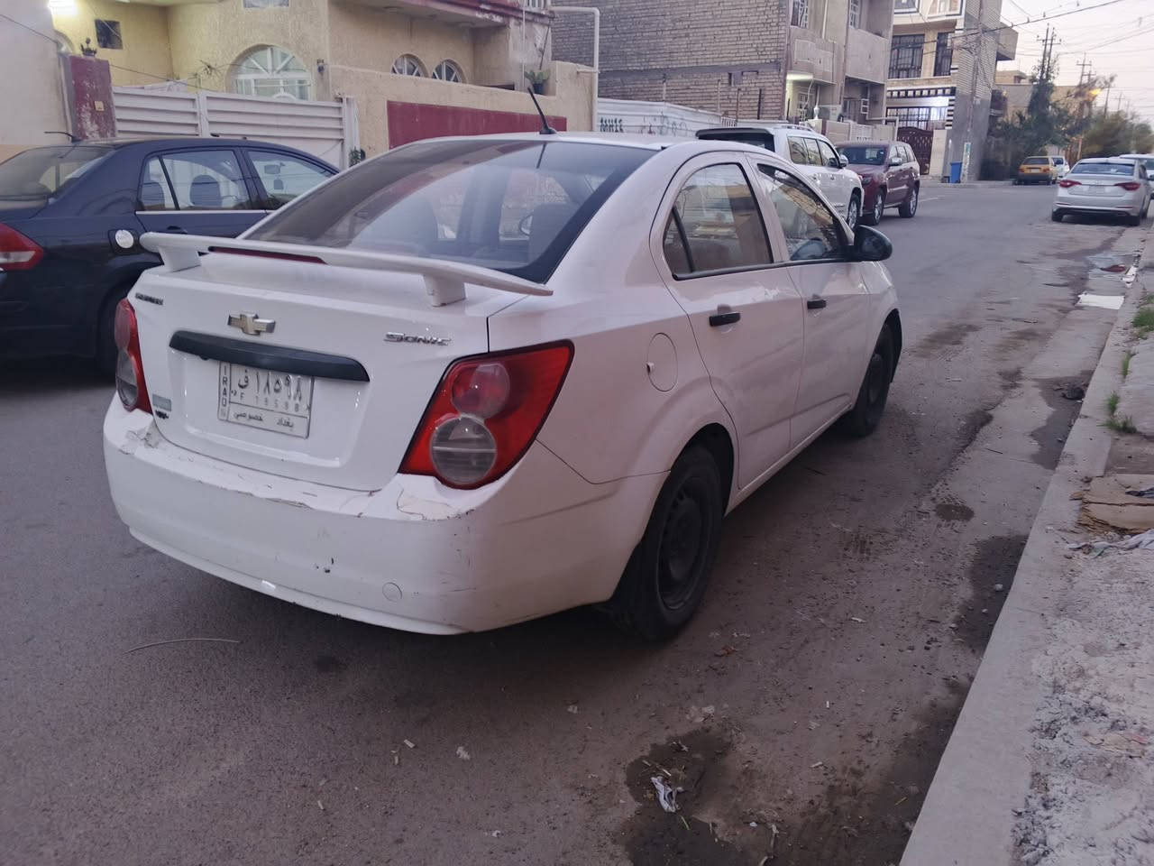 السلام عليكم سونك 2012
كير مكينه حاويه شادلها بالسمنه

 تحويل ثاني يوم صدر نص عمر

كير عادي 

السعر 55بيها مجال شي بسيط

حادثها جاملغ وبنيد تبريد شغال ثلج بس غاز عوزه 

***********
