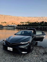 كامري se plus 2024  رقم بغداد الدولي  وارد امريكي الحادث موضح ب السونر...