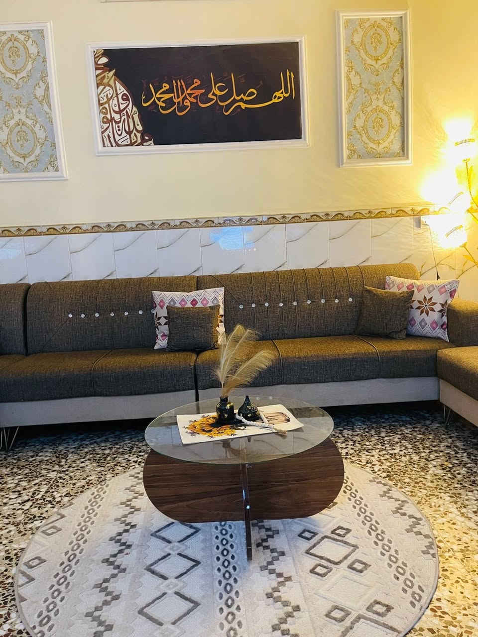 غراض بيت مستخدمه للبيع نضيف يي ضرر مابيها مكاني بغداد شراي تواصل واتساب***********
