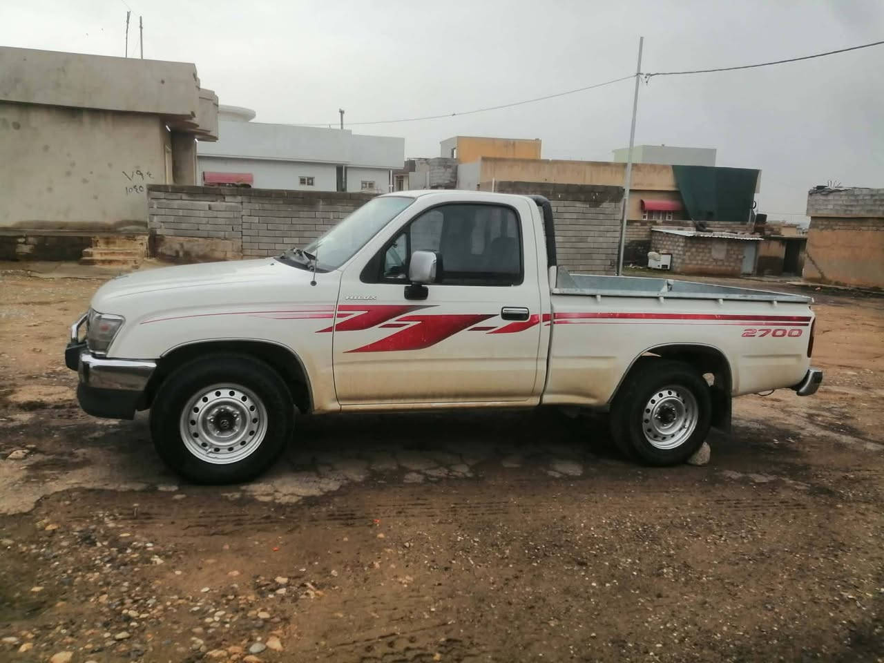 بكم للبيع 2000 رقم نينوى انكليزي محرك شرط  داخلو ازرق شخط مابي  لا معجون ولا صبغ ما بي كاربون الموصل القوسايت. للاستفسار على رقم ***********
