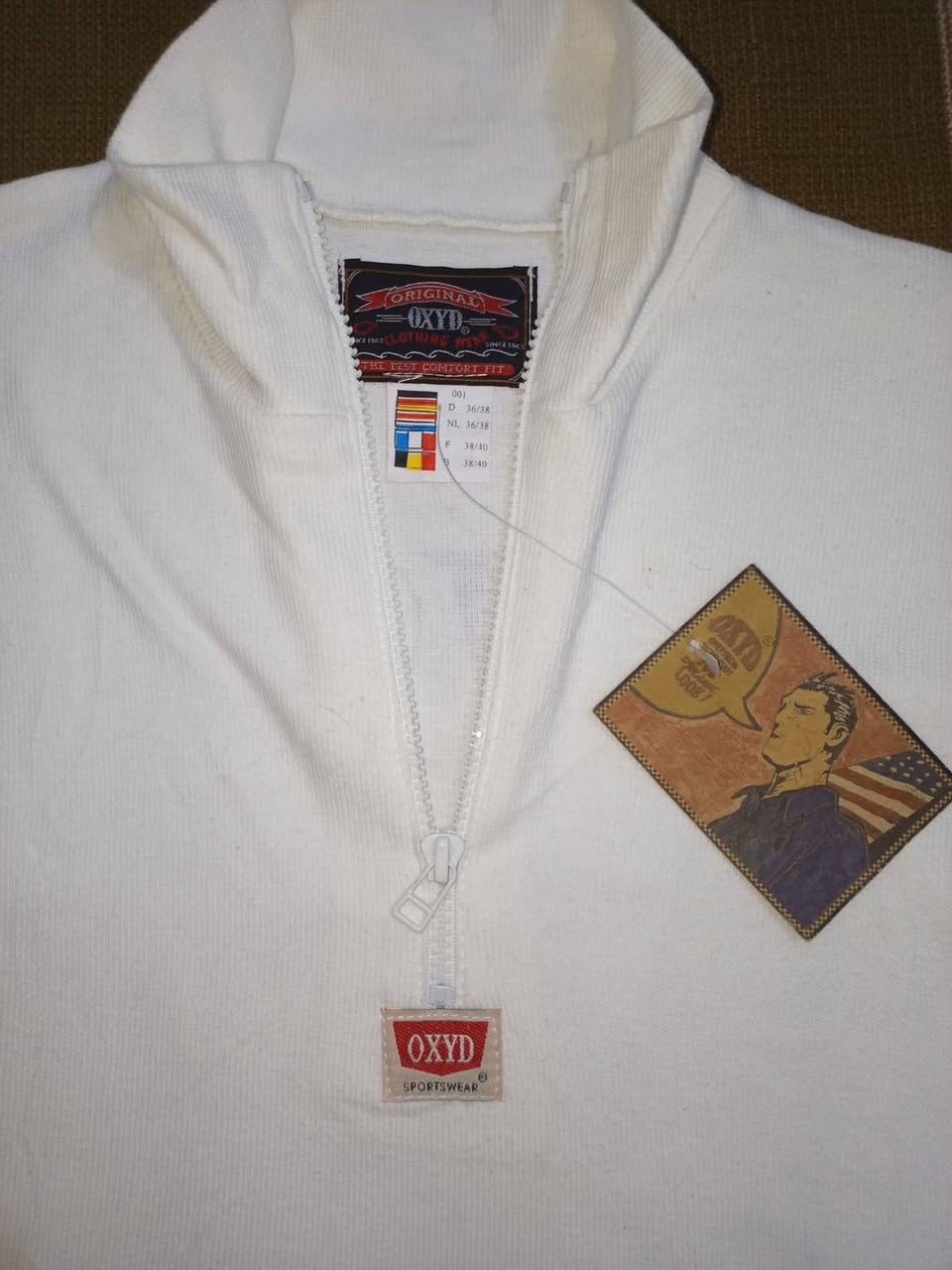 تيشيرت ماركة OXYD بال ليبل 
نظافة ١٠٠٪ ماملبوس 
قياس L
توصيل لكل محافظات العراق


**إذا كنت صاحب هذا الإعلان وتريد حذفه لأي سبب، رجاءا أرسل رسالة إلى الدعم الفني**