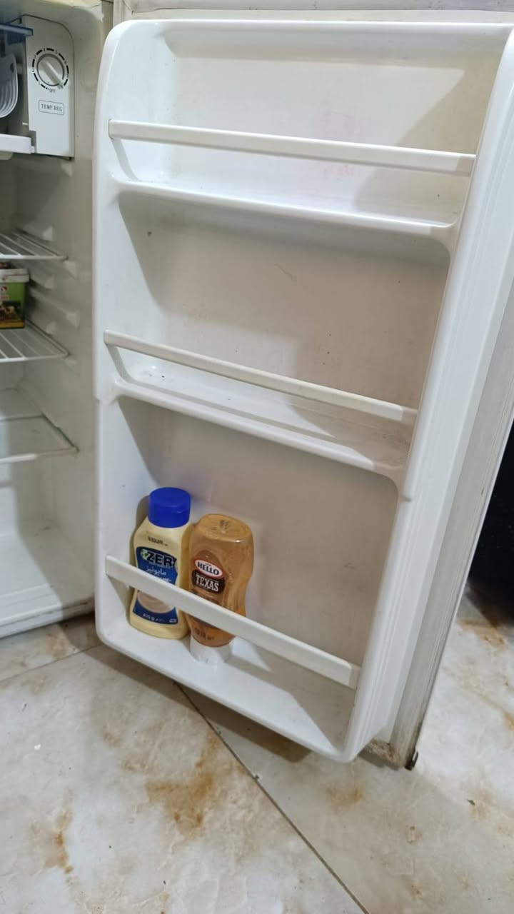 ثلاجه توشيبا ياباني حجم كبير ٢٨ نضام بخاخ//// ثلاجه ماركه شونك حجم ٥ قدم نقصهه كلوب


**إذا كنت صاحب هذا الإعلان وتريد حذفه لأي سبب، رجاءا أرسل رسالة إلى الدعم الفني**
