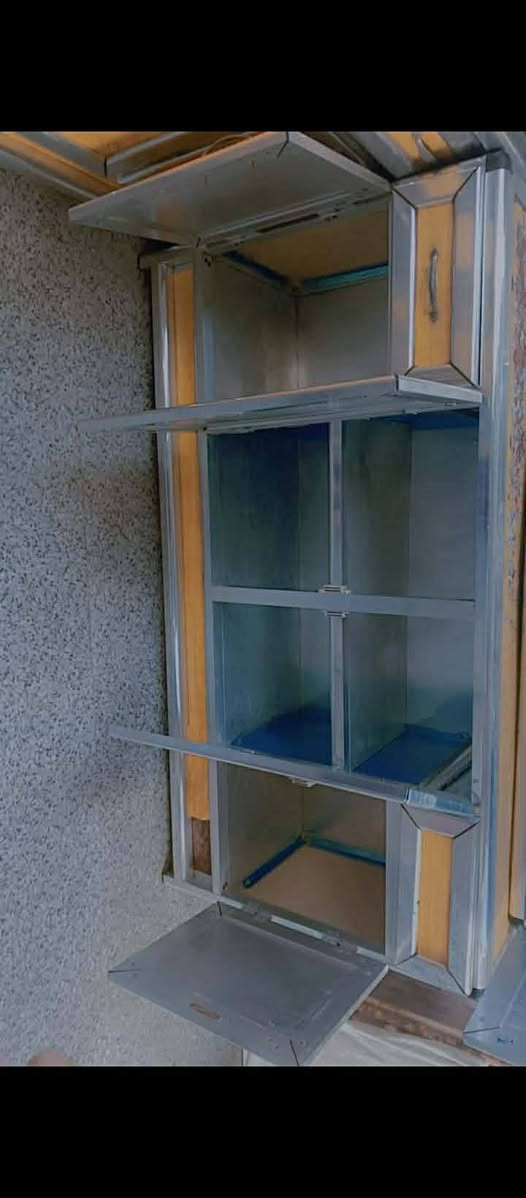 سلام عليكم كاونتر للبيع نظيف كلش مكلف بلنشر ***********
