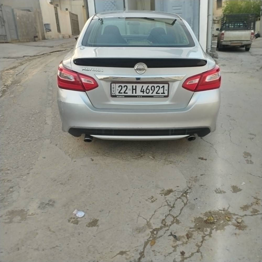 نیسان ئاڵتیما مۆدێل 2017sv سێ پارەچی بۆیاغە بێ دەعمو ناوگرتن پێش و پشتی کەپسە گێڕو مەکینەی نەکراوەتەوە سەنەوی نوێیە تایەی نوێیە سعری97گەڵا
***********
شوێن تەق تەق كويسينجاك, أربيل
