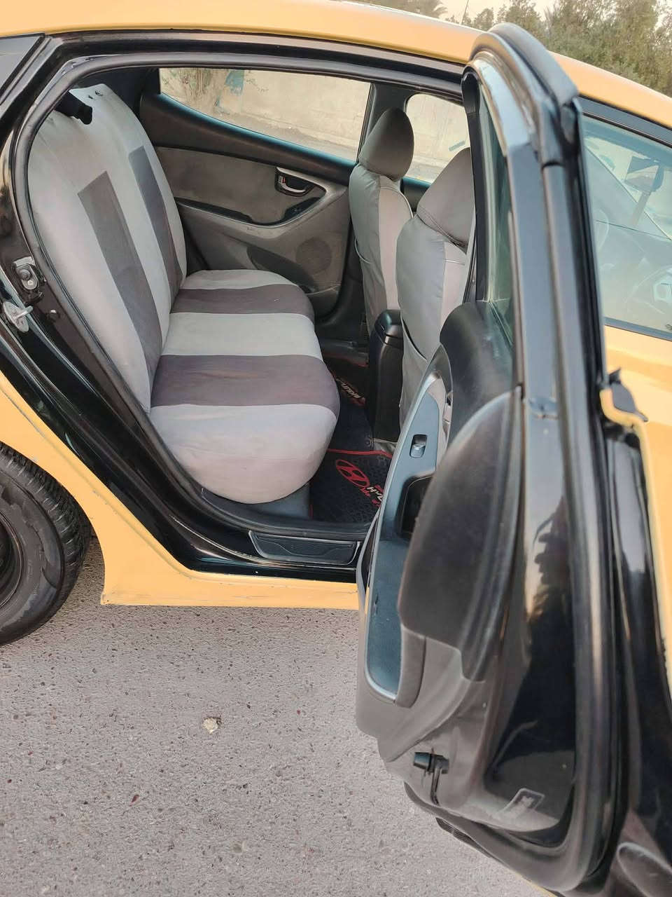 النترا 2012 رقم بغداد وارد امريكي ضرر جاملغ خلفي ليبل واحد سيارة كاملة تدفئة وتبريد صدر جديد تايرات تخم بسمي السعر 95 قفل قفل المكان ديالى الخالص للاستفسار ***********
