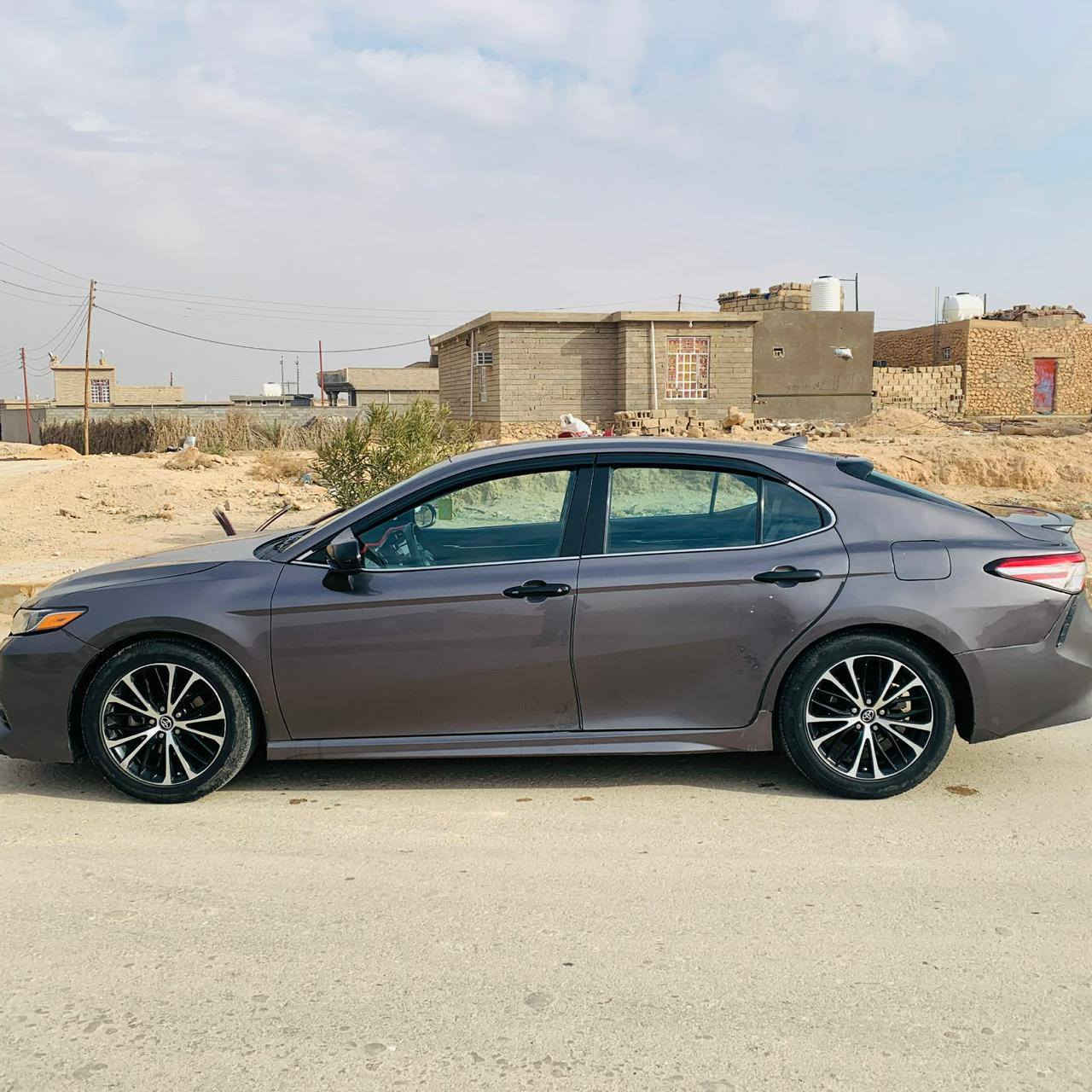 السلام عليكم
للبيع كامري 2019 SE حاثها موجود بلمنشور مكلف بلنشر رقم صاحبها***********
