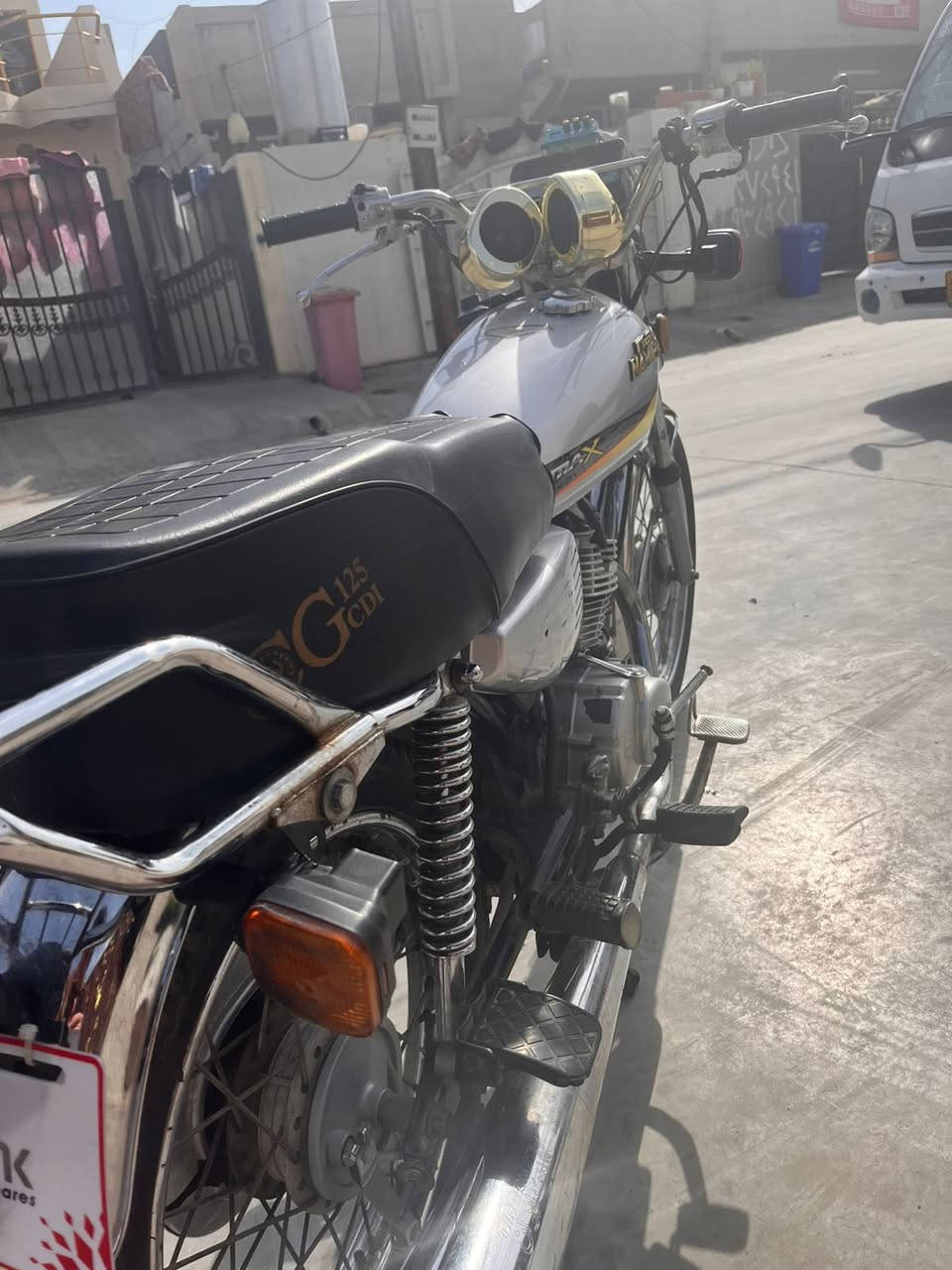 نامه موديل ٢١ محرك كبس كهربائيات كامل شغال بليته كامل صوته حلو اشاير لايت زينون ديجي عداد سرعه كامل شغال سعر ٣٧٥ وبي مجال 
***********
