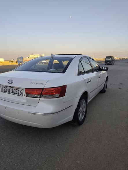 سلام عليكم للبيع سوناتا موديل 2011 خليجي رقم اربيل فول مواصفات واحد. عله واحد بشرط تحويل ووكاله سياره جاهزه من كل شي  بدون نواقص بيهه خمس قطع ونص بونيد وجاملغ تبديل والبقيه اثر شخوط تخم تاير جديد تبريد حار وبارد لايتات زيلون محرك 2400 
عنوان كلار    سعر.  115
لتواصل ***********
