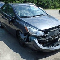 اكسنت موديل 2013 امريكي بدون ايرباك بدون دواخل صور الحادث بالمنشور  مك...