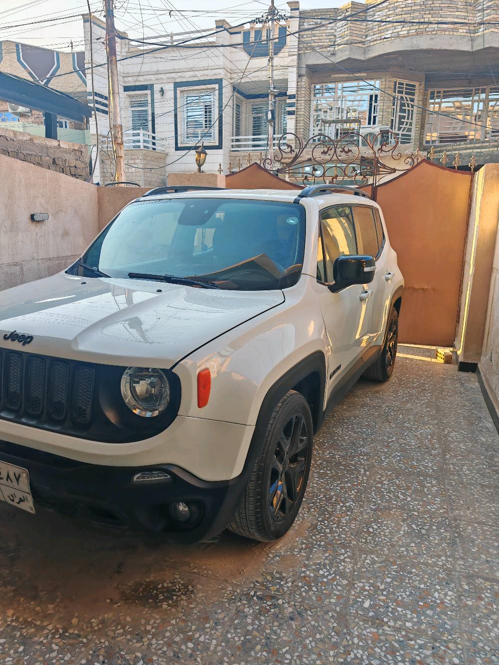 ‎جيب رينجيد موديل 2018

لون ابيض رقم اربيل باسم اقاربي 

‎محرك 4 سلندر حجم 2400

‎الابواب الامامية بصمة والتشغيل بصمة تشغيل عن بعد
‎هاندبريك اوتو بصمة ـ تبريد ثلج 
تدفئة 
‎كهربائيات كلها بشرط
لايت زنون اصلي  
كير 9 نمر مكينه خير من الله 
‎ومتصرف ربع جاهزه
115وبيها مجال بسيط
حادثها  جاملغ  فقط
كامله سياره مابيها اي نقص فقط 
تاير نقص زوج 
للاتصال واتساب
***********