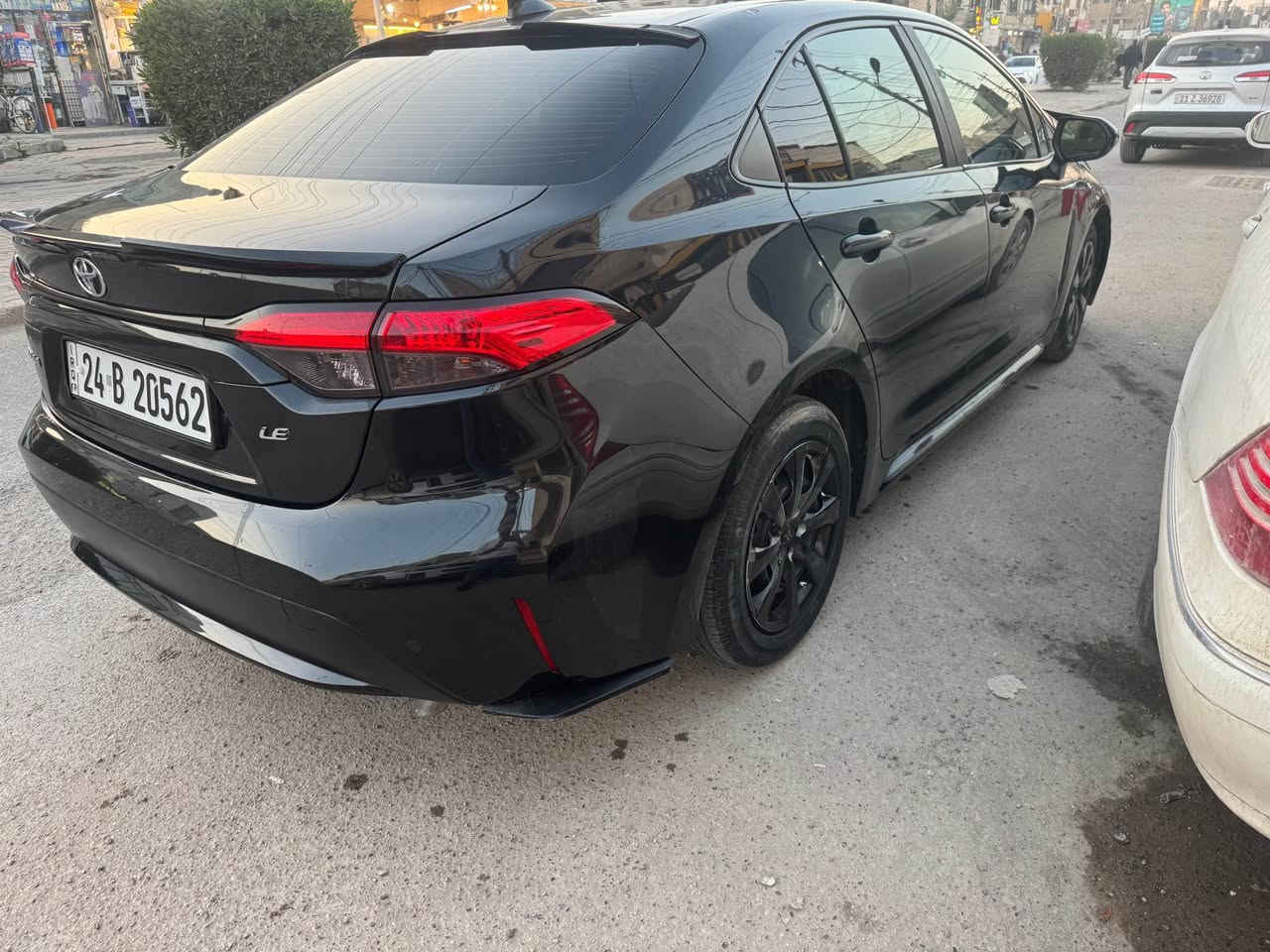 كورلا ٢٢ رقم شمالي تحويل وكاله مضمون مواصفات Leمحرك ١٨٠٠ شاشه كامره رادار تحديد مسار ماشيه ٤٠ الف حادثها تبديل جاملغ ايمن وبنيد بدون دواخل السعر ١٣٥ للاتصال *********** بغداد, العراق
