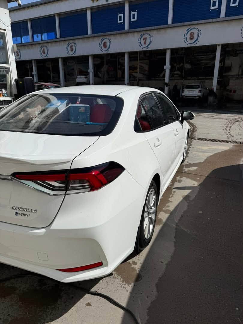 سعر ١٥٥ وبيها مجال حق الجيه
للبيع كورلا هايبرد موديل ٢٠٢٥ ماشيه ٣٠ الف كفاله عامه عدا طخه بالدعاميه والباقي كفاله جلد احمر كشن كهرباء 
عنوانه البصره 
***********
***********
