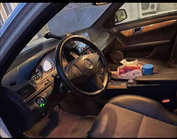 مارسدس للبيع موديل 2008  سياره حلو ومرتبه ويل حديث دعاميات محدثه سياره نصبته فد شي مواصفاته  معروفه بنوراما جاهزه للاخير سويت عليه ادامه كامله من بالكات نوزلات مجاول سلف جديد تخم تايرات جدد من كلشي مصبوغه كم قطعه ابيع حزام  حادثه بنيد وجاملغ ومبدلهن ما واصل للبدنه يعني خفيف رقم جديد سنويه جديده بسم اخوي قبل شهر كملته سياره ما ناقصه شي فقط كمبريسر  واذا بيه شي يوكع من سعره عذرآ ع الاطاله سعره 125 سياره تسوه اكثر والله انطيك تراي من شمال للجنوب مكينه وكير فول محرك 4سلندر تيربو انسه صرف بانزين شلعته شك لكاعع
رقمي ***********
مكاني لعماره رقم سياره بغداد
