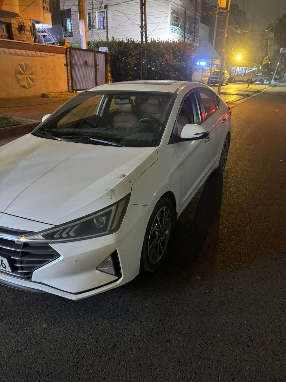 السلام عليكم 
هونداي النتره موديل 2019
خليجي محرك 2000 cc 
مواصفات فول معروف الخليجي 
تحكم ستيرن جهتين 
مودات قياده 
مري شفط 
سلايت روف
ثلاث انضمه قياده 
حساس خلفي امامي 
ايربكات سليمه 
السياره ماشيه 84 الف 
بيه ملاحظات موضحه بالصور 
وصور السونر موجوده 
السعر 154 وبيه مجال حك الجيه 
مكان السياره بغداد النهضه
مكلف بلنشر رقم صاحب السياره 
***********
***********
