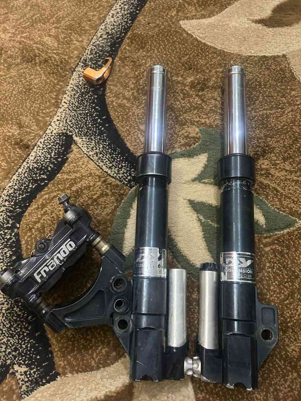 تزويد للبيع كلمن وسعره مكاني بغداد حي الجامعه وتساب ***********
