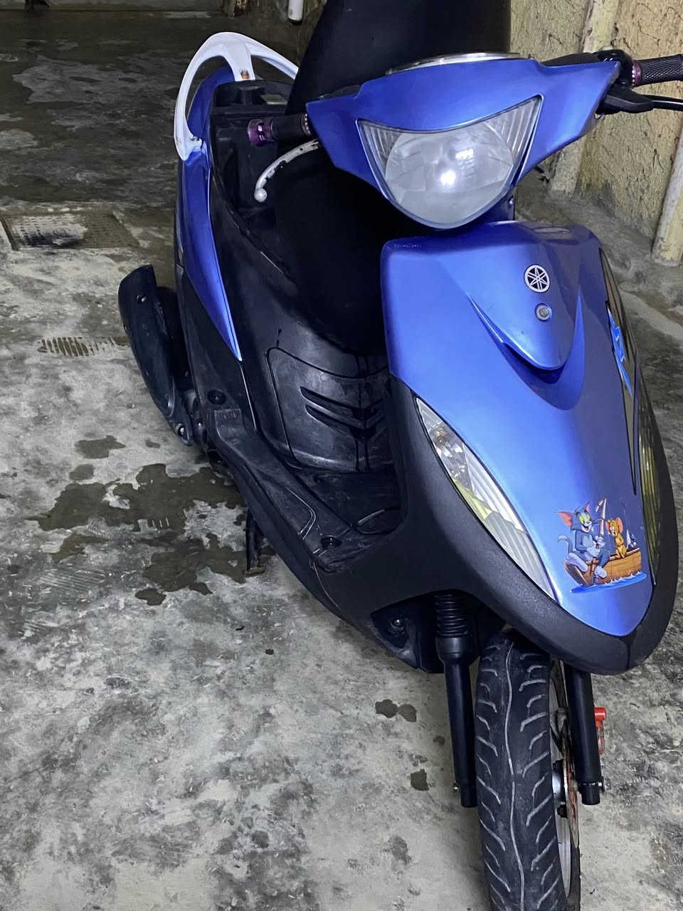 سلام عليكم دراجه ماكس عدله
مكينه خير من الله وشلعتها حلوة 
 
رقم الهاتف  ***********
