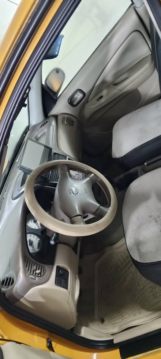 نیسان سنی 2011 گێر عادی مکینە رەش سوبر مرغوب بەشرتی گێرو مەکینە سەیارە کە نوقسانی نیە اوەلیاتو حاسیە و رەقەمو سەنەوی اسڵی بەشەرت چوارتای لۆکی بۆبەستراوە سعر58 مجالێکەم
***********
*********** كالار, السليمانية
