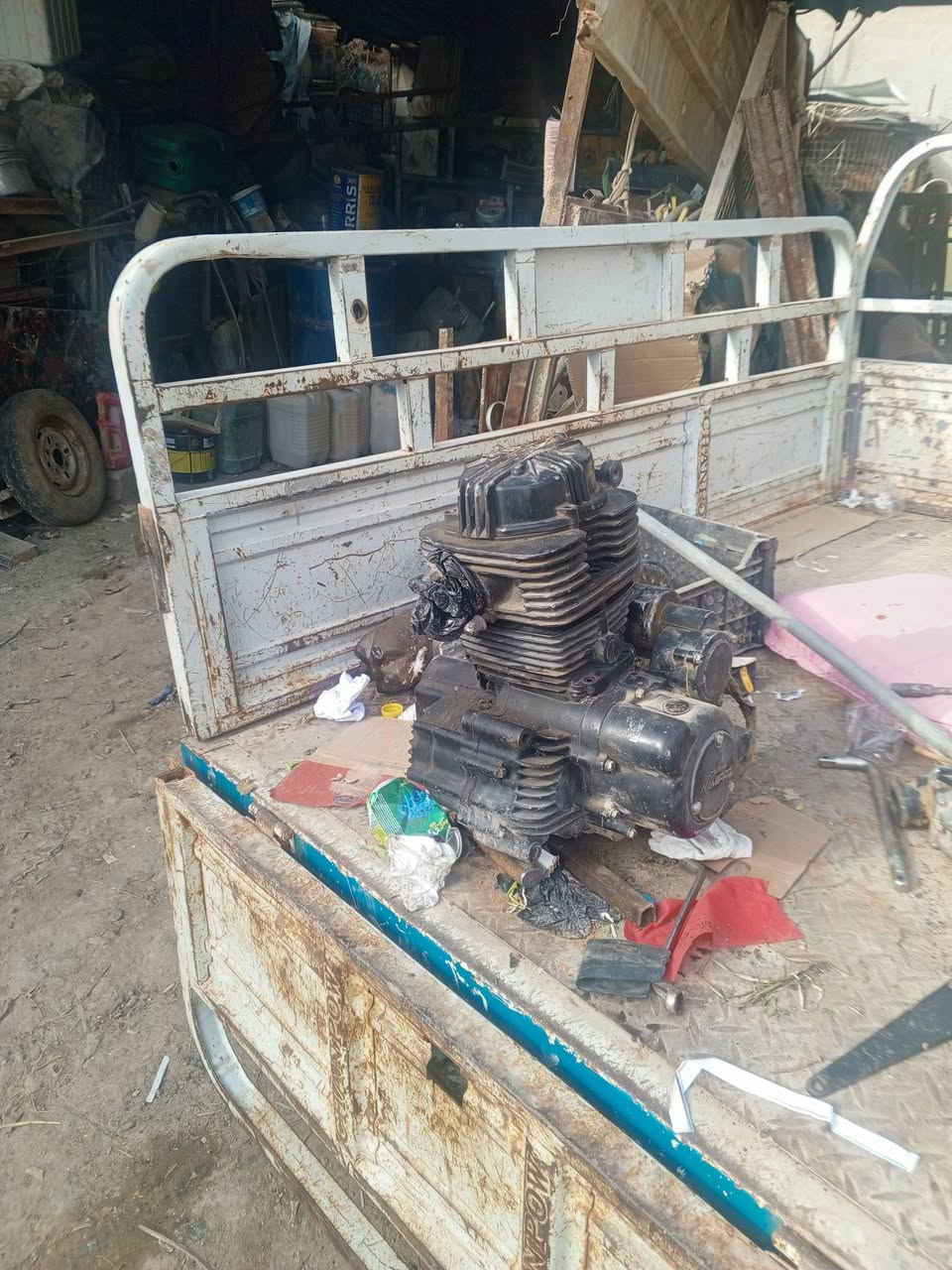 مكينه  لبيع موديل ٢٠٢٤ مكينه بلاديه مال شركه عوزهه تجفيته رقم الهاتف *********** مكاني بعقوبه
