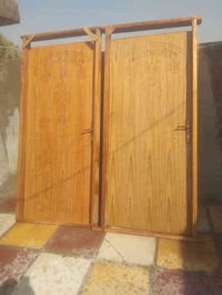 بيبان خشب • ٢م×١م • بين الشطره والغراف