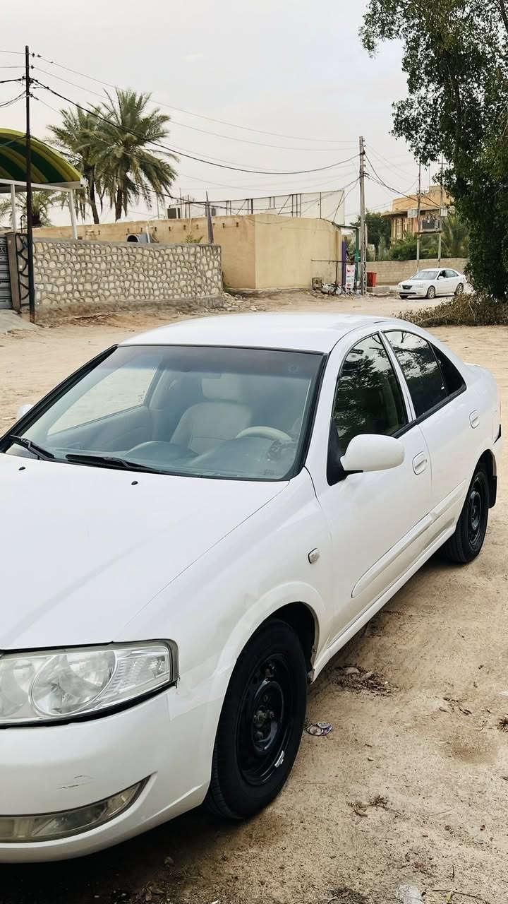 نيسان صني 2012 بدي كوري مكينه قبق ابيض 1600 رقم نجف انكليزي باسمي سنويه 2031
مكينه وكير كفاله 
تبريد تدفئة شغاله وثلج 
السياره بيه حادث جاملغ امامي ايسر بجهة السايق وبيه مكانات صبغ اثنين او ثلاثه ماضابطهن تجي وتفحص بس اني ابيعك حزام 
تخم تاير هستوني شاده جديد 
حداديه هستوني نافضه 
كهربائيات كله شغاله على الفحص 
السياره ماعايزه كلشي 
اذا اكو مراوس بسوناتا او النترا مقدس او نيسان هنديه 
السعر 90 ورقه وبيه مجال وكلشي اكو بالسوك مايعجبك السعر اگلب المنشور ومشكور 
الاستفسار ***********
مكان السياره النجف الكوفه
