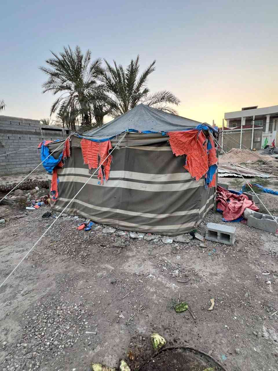 سلام عليكم خيمه طول بعرض 4*4 شركت مهدي الاسدي سعر 150 رقم الاستفسار ***********
