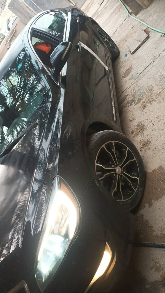 كيا كادنزه مديل 2012محرك 6(3300)مكفول مبدل طابوكه بيها 3قطع صبغ باب لسايق ولصفحه لثانيه بيها باب وخاملغ خلفي ولباقي كفاله بدون دواخل بدون معجون بس رش لسياره رقم ديالى انكليزي وجاهزه ع اخر حبايه من تبريد وحداديه وتخم تاير وكهربائيات كير ومحرك مكفولات 
مواصفات لسياره فول عد لفتحه
بصمه تشتغيل وبصمة ابواب +اشارة ترحيب عنده لاقتراب
كامره اماميه +خلفيه +شاشه كبيره+اوامر صوتيه
فول تحكم استيرن+استيرن تدفئه+مثبت سرعه
حساسات اماميه خلفيه
تبريد قطعتين
كشنات جلد +لكشنات لاماميه كهرباء+تدفئه وتبريد بلكشنات
ارضيه جلد جديده
سايد بريك بصمه 
للايت عالي ناصي زنون اصلي 
مري شفط +اشاير بلمري
اناره داخليه بلادي
بك لايت لد  
سعر لسياره (105)وبيها مجال حلة, بابل


**إذا كنت صاحب هذا الإعلان وتريد حذفه لأي سبب، رجاءا أرسل رسالة إلى الدعم الفني**