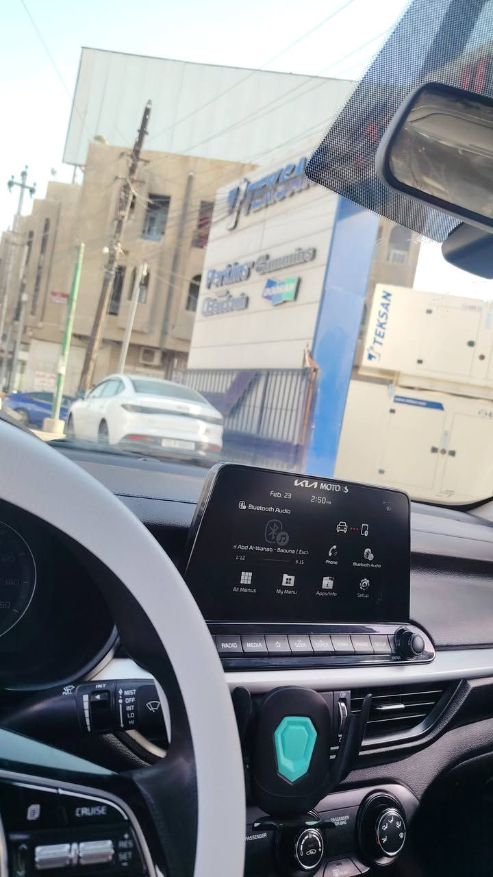 السلام عليكم كيا فورتي موديل 21 سياره خير من الله كير ماكينه تبريد منظومه غاز سياره  سياره حلوه جاهزه قبل للشارع ربع دينار ما تصرف عليه مصفره هيا وغرامات مكان السياره بغداد مو شراي لا يتصل ويتعبنا حادث سياره بابتين عكس السائق  *********** وتساب بالتقسيط مقدمه 70 والسعر الكلي 170 وبل شهر 4
