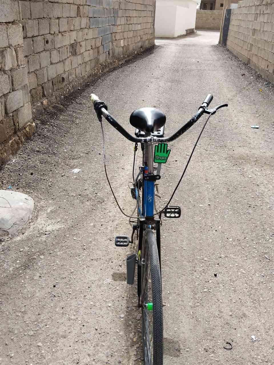 سلام عليكم بايسكل باله بناتي للبيع هوا ول قراض العنوان الانبار الرمادي رقم التواصل***********
