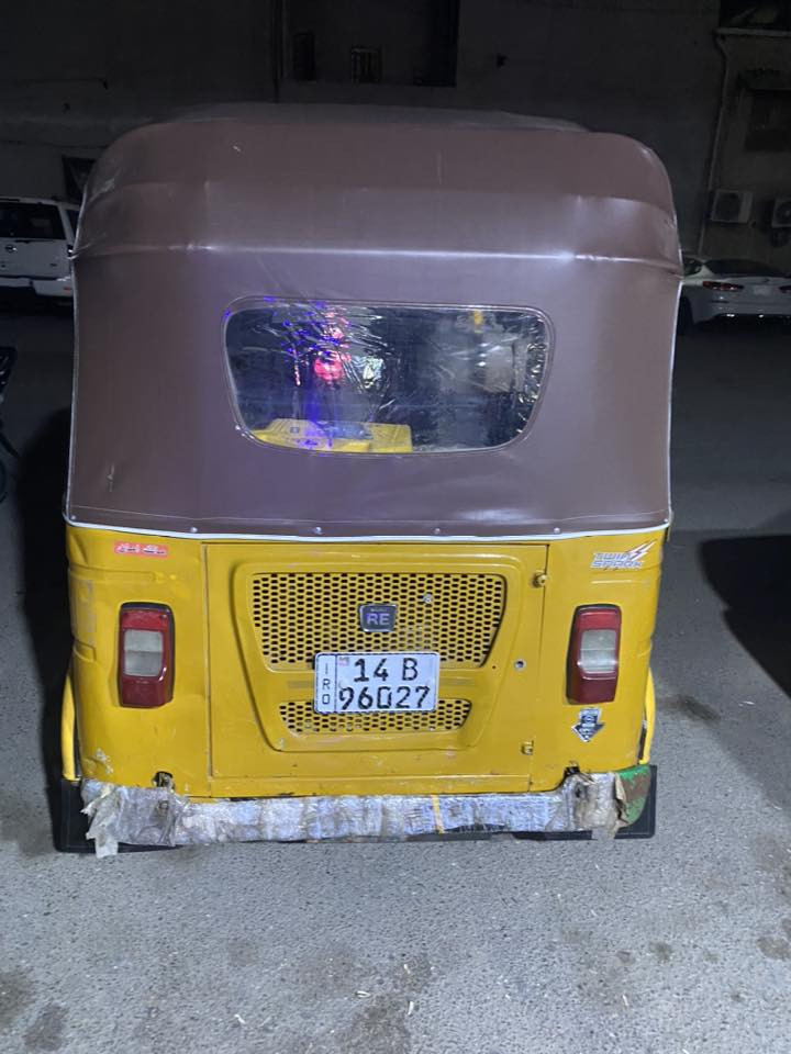 سلام عليكم تكتك باجات لبيع السعر سته وربع وبيه مجال المكينه مجفته تجفيت شركه المكان الصمعي الجديد الرقم ***********
