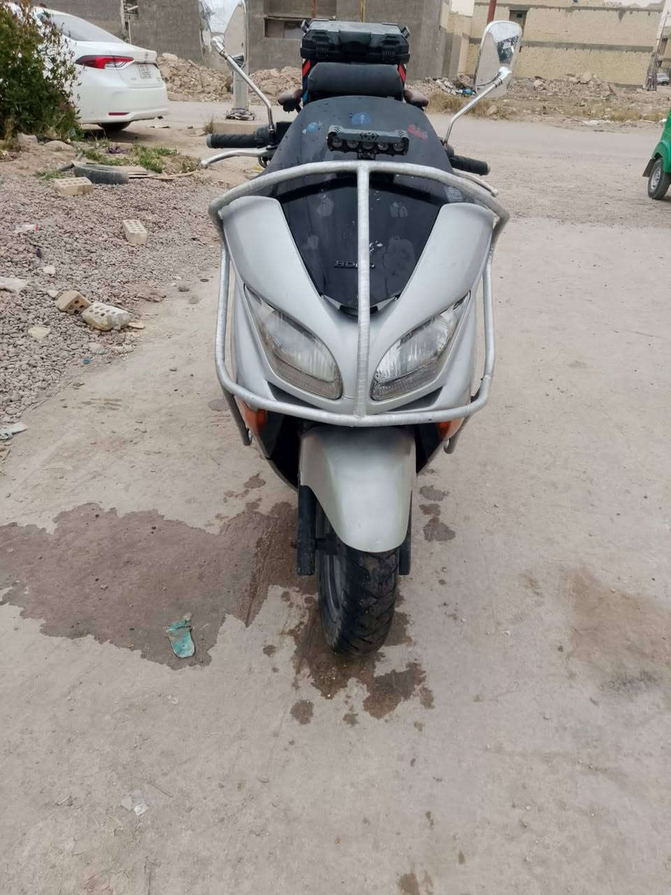 السلام عليكم فورزه 0/9 الدراجه خير من الله لا تنقيص ولا بخار ولا صوت شلعه معدل فول كهربايات كلهة شغاله اي نقص مابيه مال جناي مال جناي كفر مبخوخ السعر 800  تجي وتشوف بعينك كلش حلوه مكاني بغداد الشعله اتصل ***********.  ملاحضه سستم سماعات بلادي
