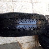 تايرات مال هايسة نص عمر 2 كوري و 2 صيني سعر الزوج 40 الف وبيهن مجال لل...
