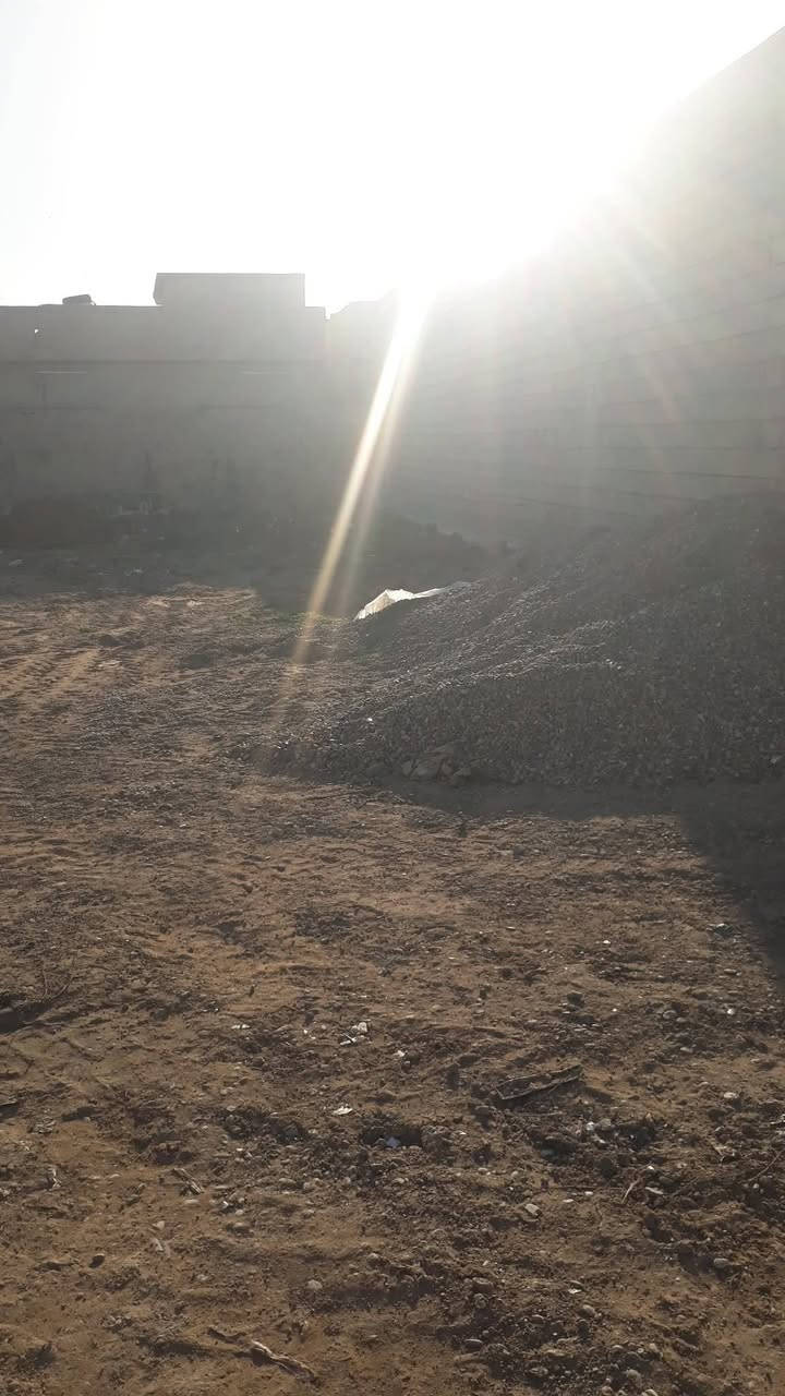 يعلن مكتب ابو يحيى لتجارة العقارات في محافظه كركوك قضاء الدبس  عن بيع     قطعة أرض سكنيه في حي التنك الثانيه  قرب جامع المجيب   مساحتها ٢٥٠ متر   فول  خدمات تبليط  ماء كهرباء  موضح بالصور أدناه 👇👇👇👇السعر على الخاص ومناسب   وبي مجال للمعامله   للتواصل عبر الأرقام التاليه
 *********** يحيى الحمداني ابو عبدالله

*********** ابو يحيى

*********** يحيى الحمداني ابو عبدالله
   ( التوفيق من الله و للجميع)
ملاحظه دوام المكتب من الساعة التاسعة صباحا لغاية الواحدة ليلا للتواصل على الأرقام المذكوره اعلاه ☝️☝️☝️
