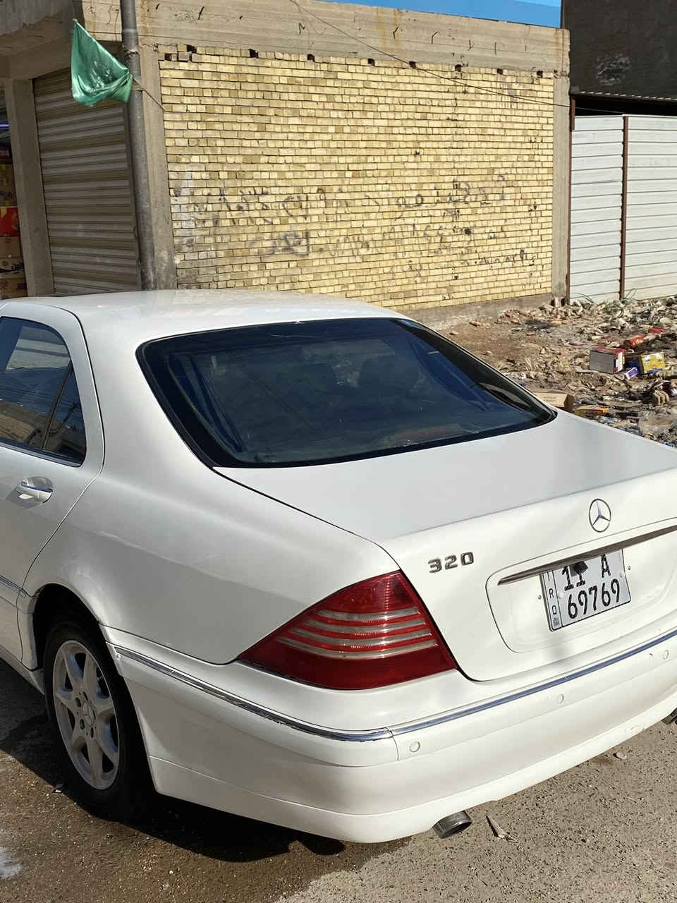 مارسدس غواصه
موديل 2002
حجم 320
باب طويل 
وارد خليجي 
رقم بغداد شبه مميز 69769
كير مكينه كفاله 
كشنات كهرباء
مري كهرباء
مري شفط
سلايت طكتين 
جام اوتو كهرباء
ستيرن كهرباء 
كشنات خزن ميموري
شاشه اعطال
تجاوي كهرباء
تبريد قطعتين منفصل
محور دبل ولوي 
صبغ عام جماليه 
باتري جديد 
كهربائيات جاهزه 
تبريد منضومه جديده 
اشاير مري 
تخم تاير جديد
بيها نقوصات بسيطه ينزل من سعرها 
مكان بغداد 
***********
السعر 92وبيها مجال
