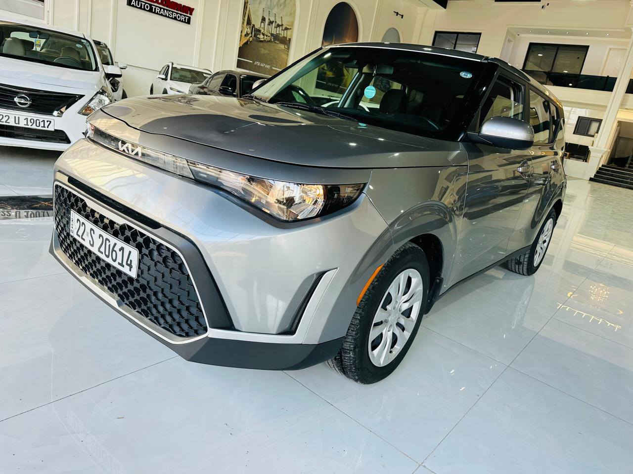 كيا صول موديل2023 سعر 162
2023 Kia Soul Lx
كيا صول الشكل الجديد 2023 
اللون سلفر 
السياره مرقمه اربيل - رقم وفحص وهزه وسنويه جديده لحد 2023 
محرك 2000 دوش 
- راديترات ومروحه وتبريد بلادي 
الضرر - بدون صبغ - فقط دعاميه امامي بدون دواخل 
. ايرباكات سليمه 100/100 
شاشة وكاميرا 
ورادار امامي وخلفي وجانبي 
حساسات امامي وخلفي 
تحديد مسار 
رقم الشاصي موجود مع الصور الحادث
الموقع - اربيل- معرض اربيل كارس 
السعر 162  ورقه 
للاتصال واتساب ☎️***********☎️***********
