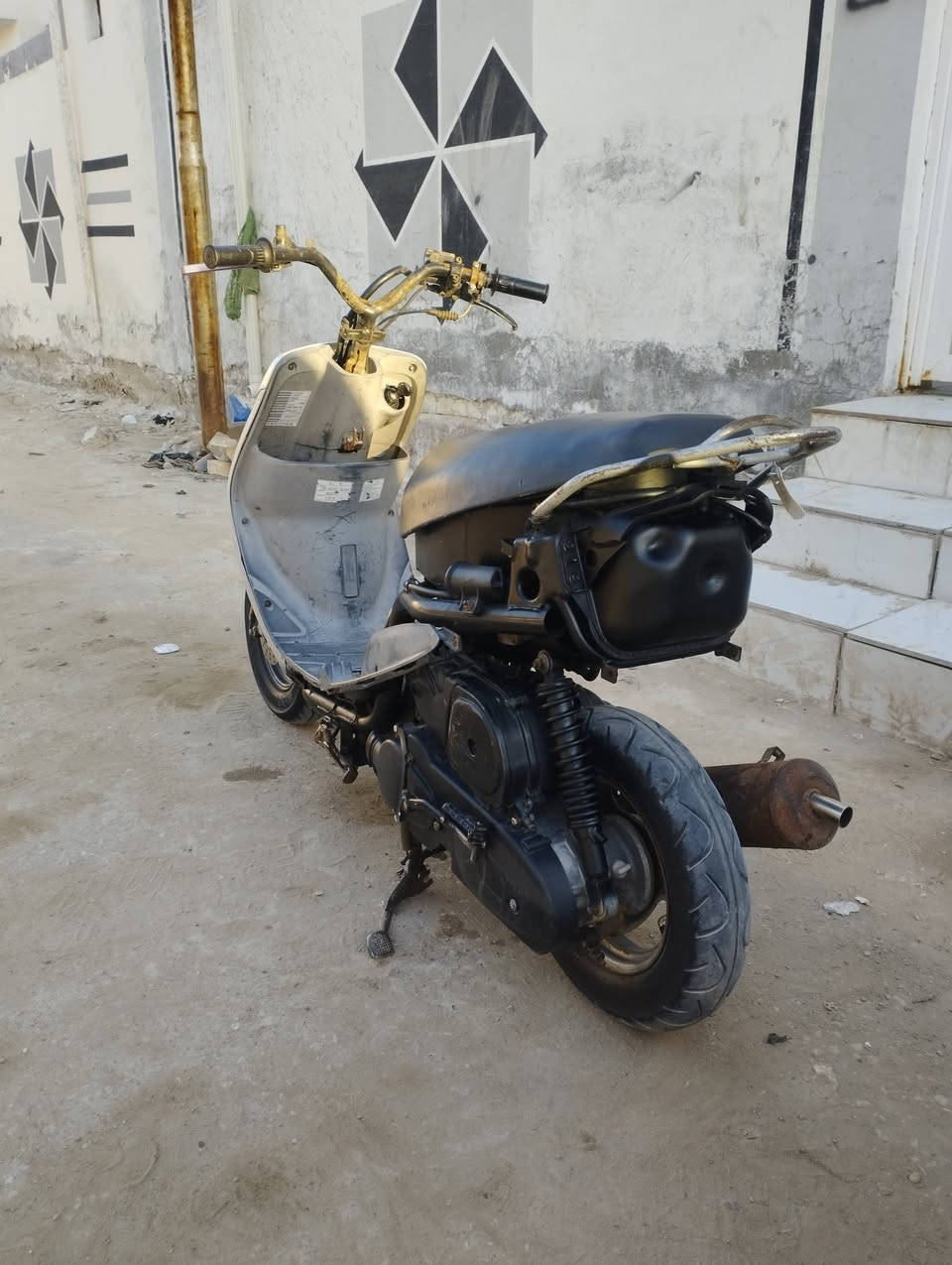 سلام عليكم
دراجه ماكس منغولي البيع 
بوشه 55 شلعه ومعدل فول الدراجه ما عايزها برغي غراضها كامله سعر خاص هذا رقمي 
***********
