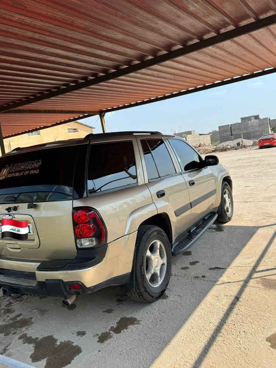 السلام عليكم بلايزر موديل 2008 ادوات السياره جديده وكفاله عامه +كير ومكينه السعر 50 وابيه مجال  اتصل*********** العنون كربلاء
