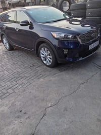 سيرنتو موديل 2019. رقم بغداد محرك سته سلندر 07830521514تواصل