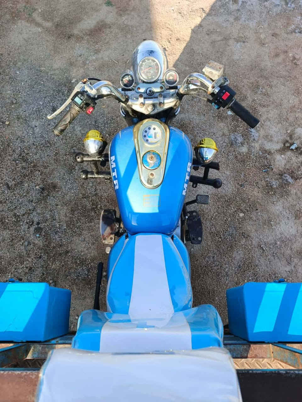 سلام عليكم ستوته ناشفه مالت جناي امتي ار الون سمائي اوراق مديل 17 توه معمرها او محتاز افلوس يريد يبيعها الرجال هاذه رقمه *********** او هاي صفحته ابو كيان الجياشي مكلف با نشر رجائن لحد يراسلني حاطلكم الحسابه او رقمه
