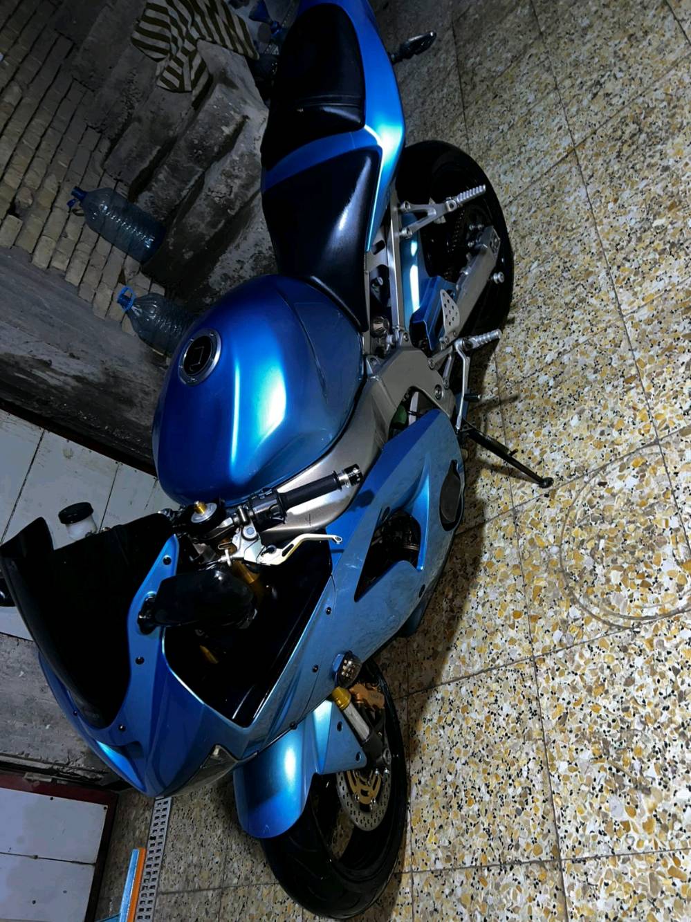 سلام عليكم 📌📌📌📌
بطح كاوسكي محرك(636)الدراجه خير من الله شوفت عينك نضافه فول دراجه مكفوله قبل فتره شتريتهه ومتروكه لين اشتغل دلفري وتاركهه دراجه(مصبوغه) (جماليه)(💙💙🔵🔵)مكاني بغداد جديده الأمين الثانيه رقمي (***********)تحياتي الكم 🇮🇶