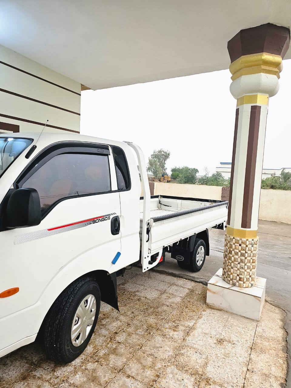 سلام عليكم  للبيع مسكر سبلاين موديل 2019سياره نضيفه مثل ما موضح بصوره سياره أدوات بس الرقم طبق لاصل عليه مال سياره ثانيه مثبته عليه بسمي اتصال  ***********
